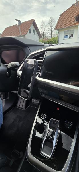 RS-Mount,fahrzeugspezifischer Handyhalter passend für Audi Q4 etron ab Baujahr 2021, Made in Germany
